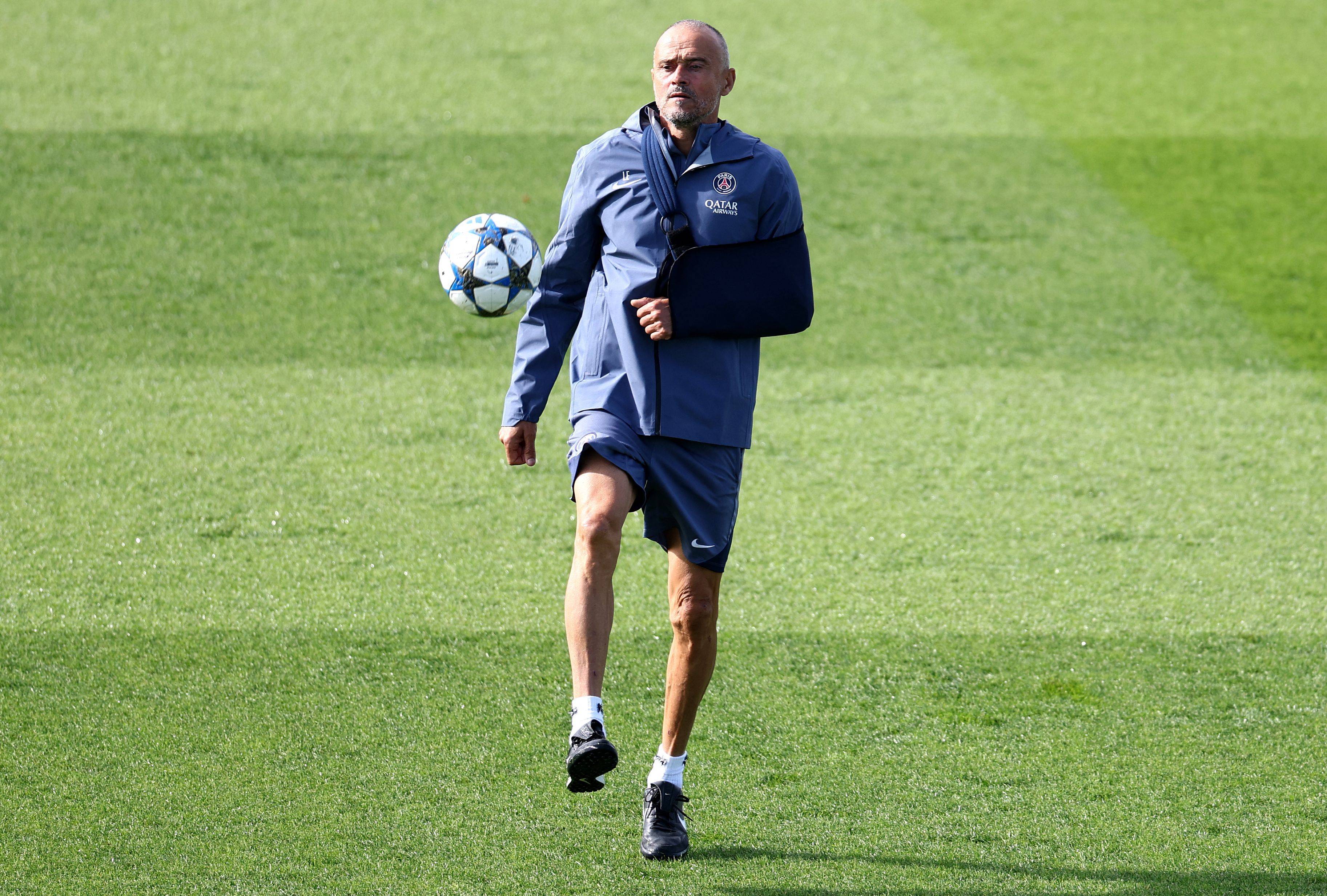 LOL官网登录入口-关于巴黎圣日耳曼发布备战花絮，关键时刻再遭质疑，欧冠任务艰巨，细节决定成败的信息